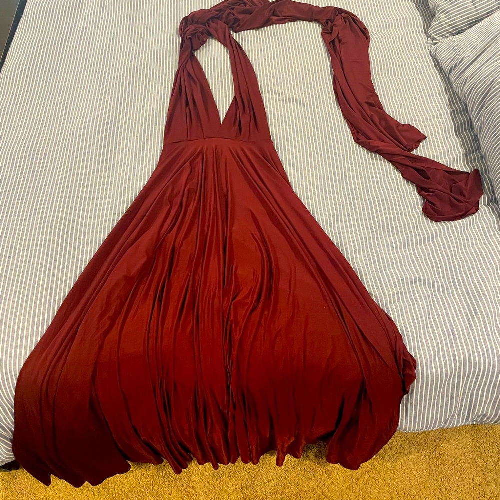 Convertible dress in burgundy